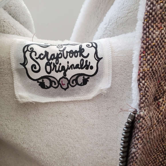 SCRAPBOOK ORIGINALS VEST - Picture 8 of 8